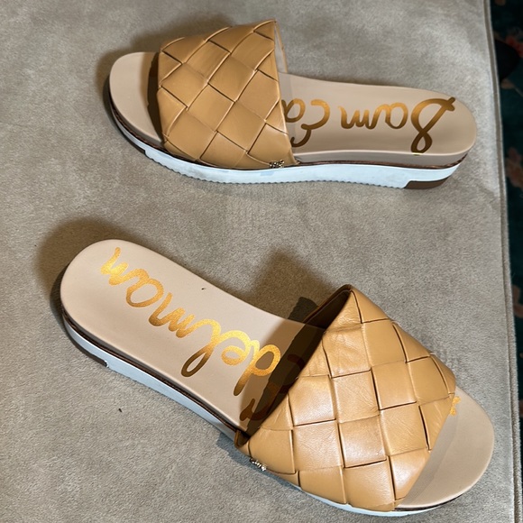 Sam Edelman 10- natural weaved leather sandal - Picture 3 of 10